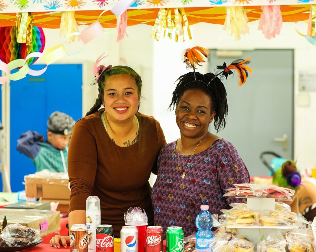 Halloween taniej: jak brytyjskie rodziny tną koszty strojów